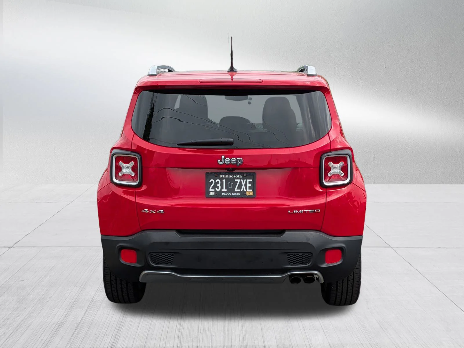 Used 2015 Colorado Red Jeep Limited image 6