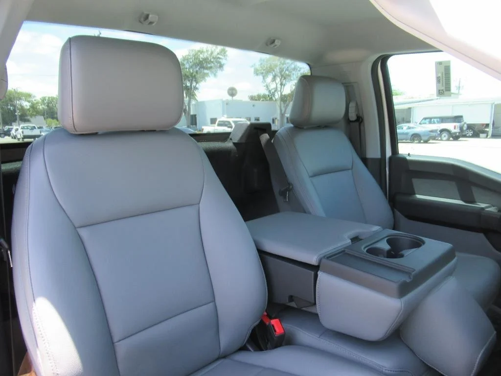 New 2024 Oxford White Ford F-550® XL image 10