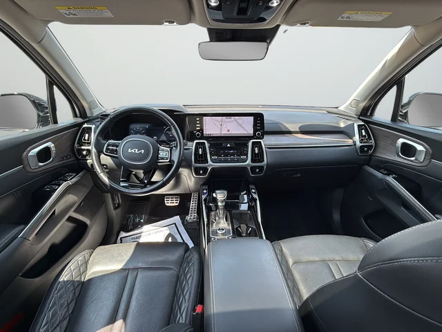 Used 2022 White Kia X-Line SX Prestige image 9