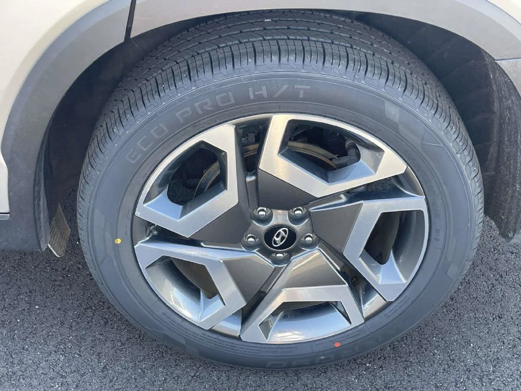 Used 2024 Silver Hyundai Limited image 9