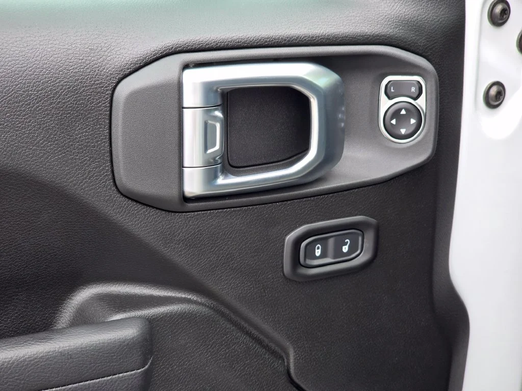 New 2026 White Jeep 85th Anniversary Edition image 34