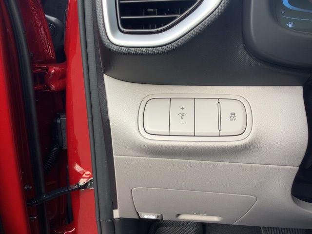 New 2026 Red Hyundai SEL image 19
