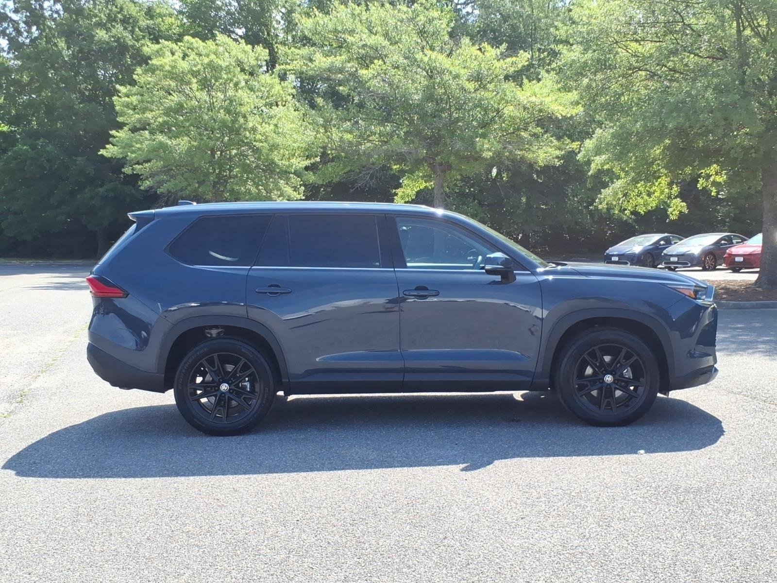 Used 2024 Storm Cloud Toyota Platinum image 6