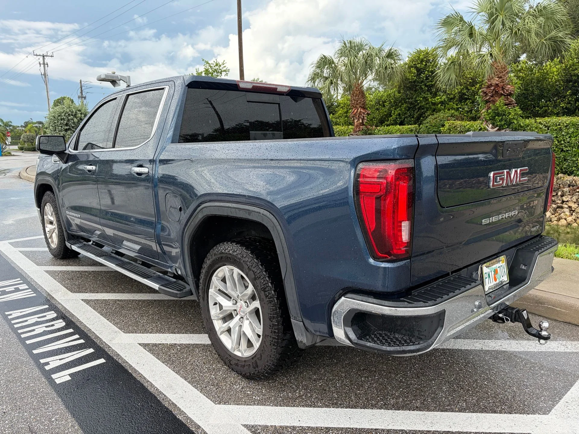 Used 2019 Pacific Blue Metallic GMC SLT image 9