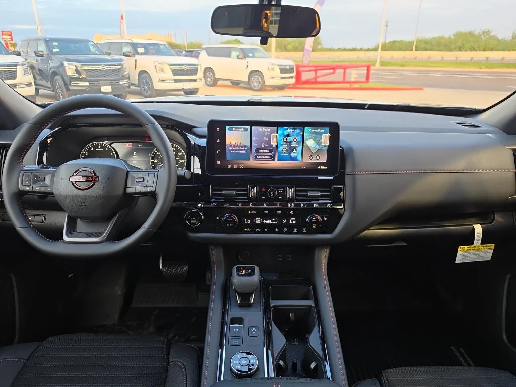 New 2026 Boulder Gray Pearl / Super Black Two-tone Nissan Rock Creek® image 11