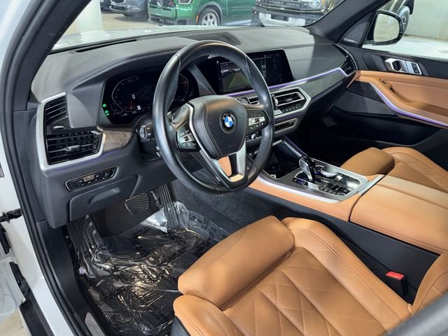 Certified Used 2023 Mineral White Metallic BMW sDrive40i image 23