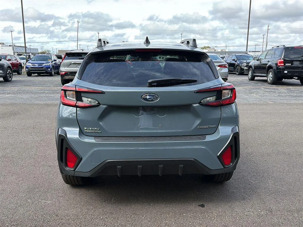 Used 2024 Offshore Blue Metallic Subaru Premium image 9