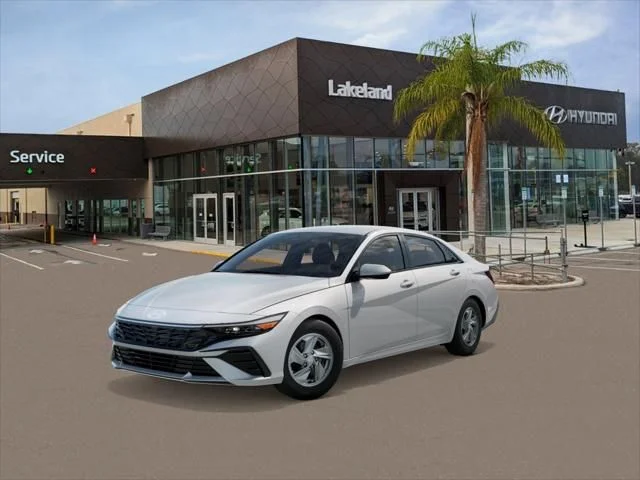 New 2026 Hyundai ELANTRA SE