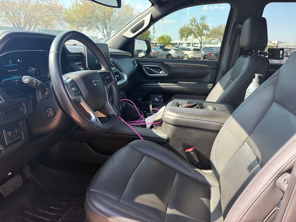 Used 2022 Beige Chevrolet Z71 image 7