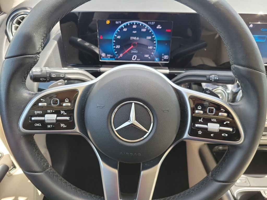 Certified Used 2023 White Mercedes-Benz GLA 250 image 25