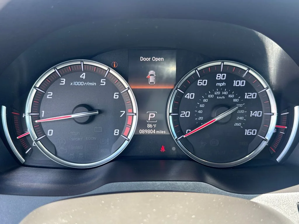 Used 2019 Black Acura 3.5L Technology Pkg w/A-Spec Pkg image 39