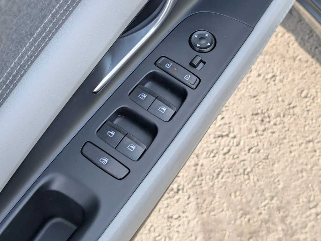 Used 2025 Gray Hyundai Limited image 18