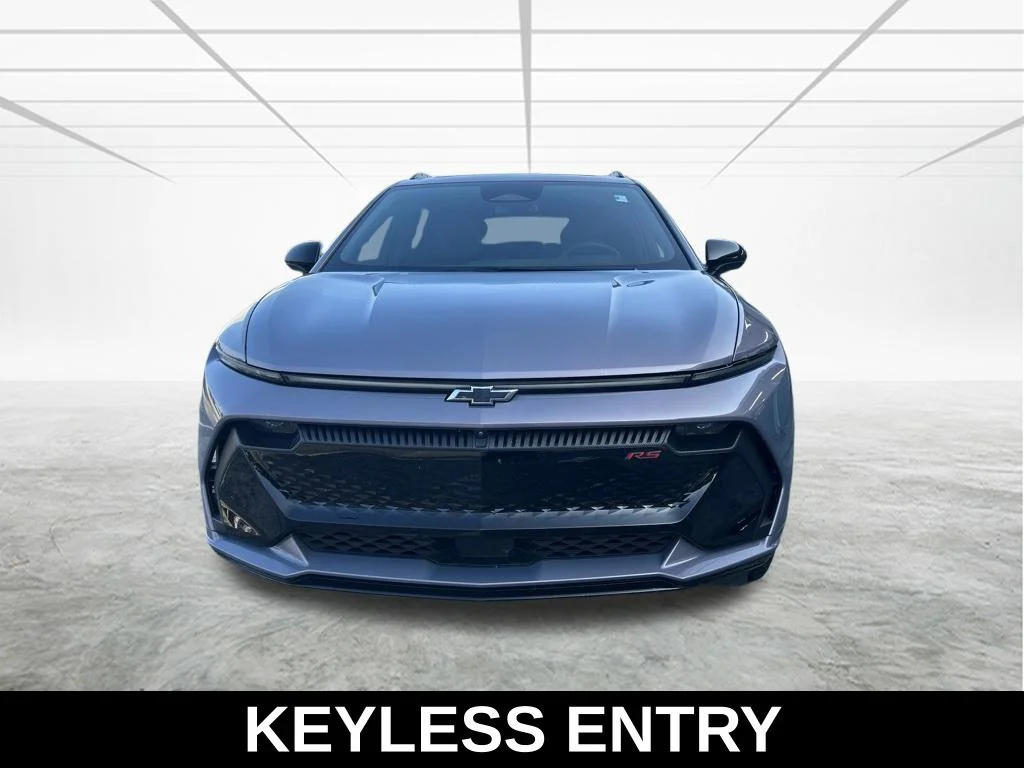 Used 2024 Gray Chevrolet RS image 9