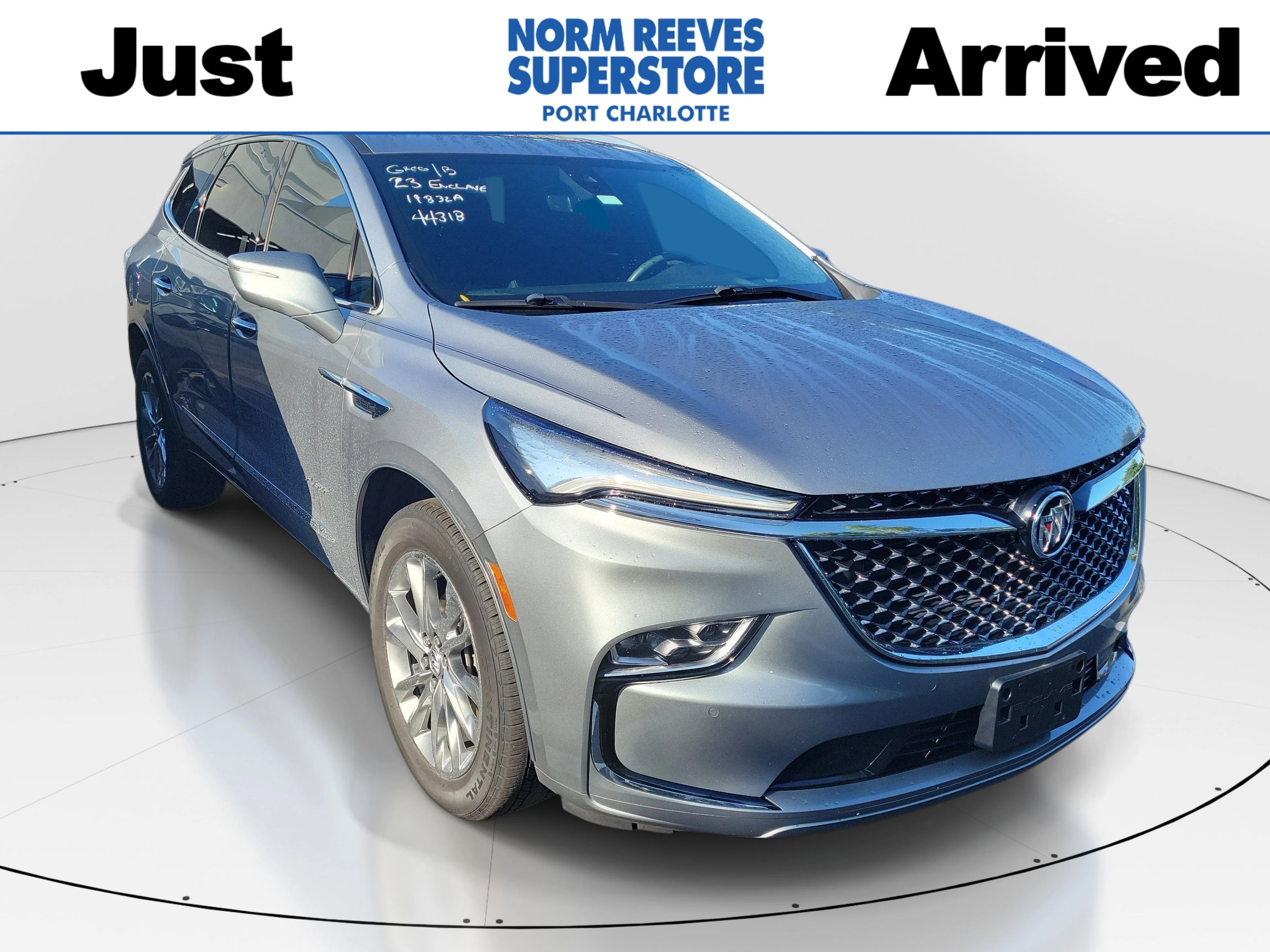 2023 Buick Enclave Avenir AWD's photo