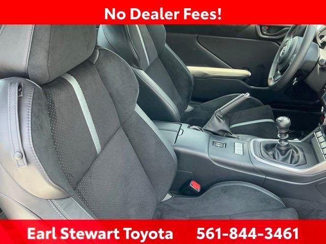 Certified Used 2025 HALO Toyota  image 29