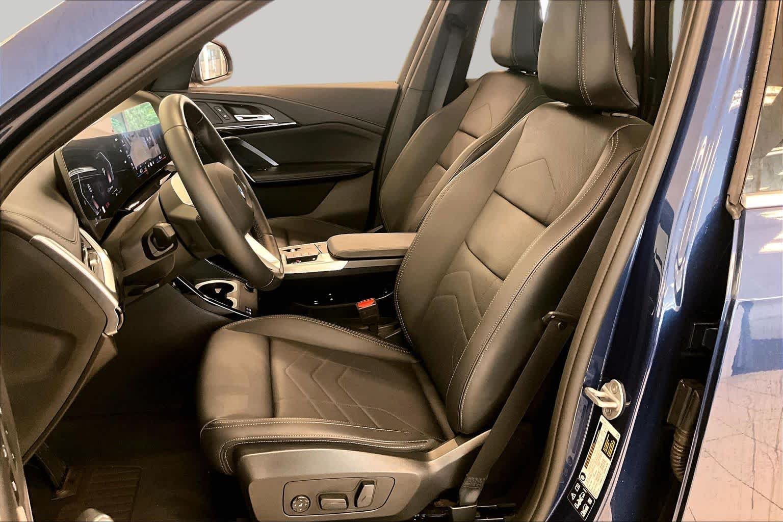 Used 2025 Phytonic Blue Metallic BMW xDrive28i image 7