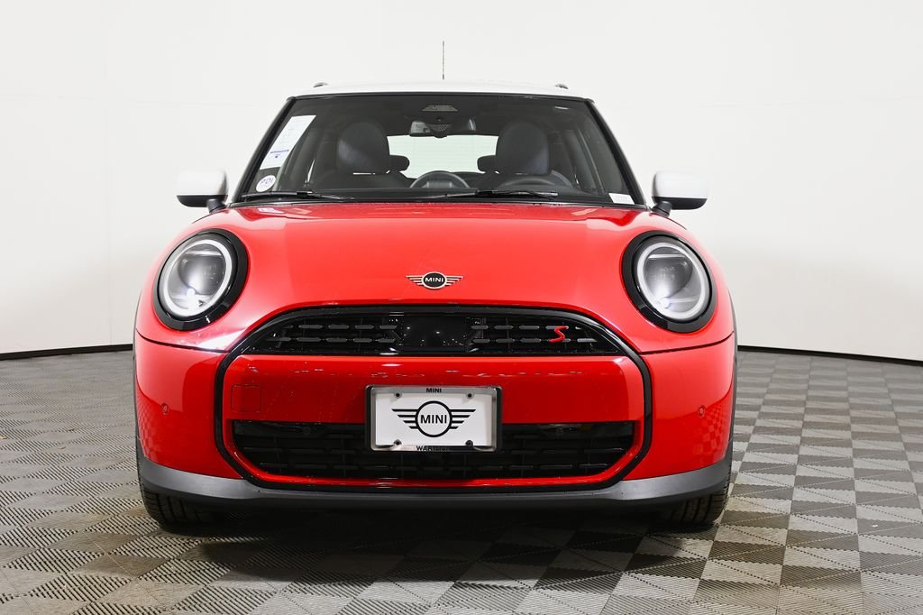 New 2026 Red MINI Signature Plus image 10