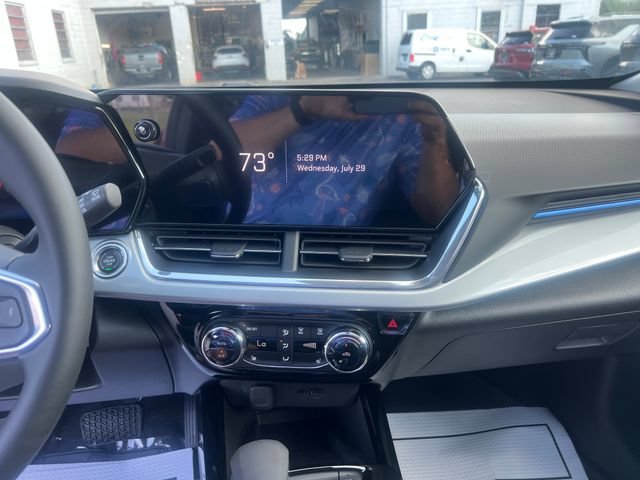 2026 Chevrolet Trax LT - Photo 17