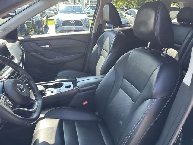 Used 2023 Black Nissan SL image 15