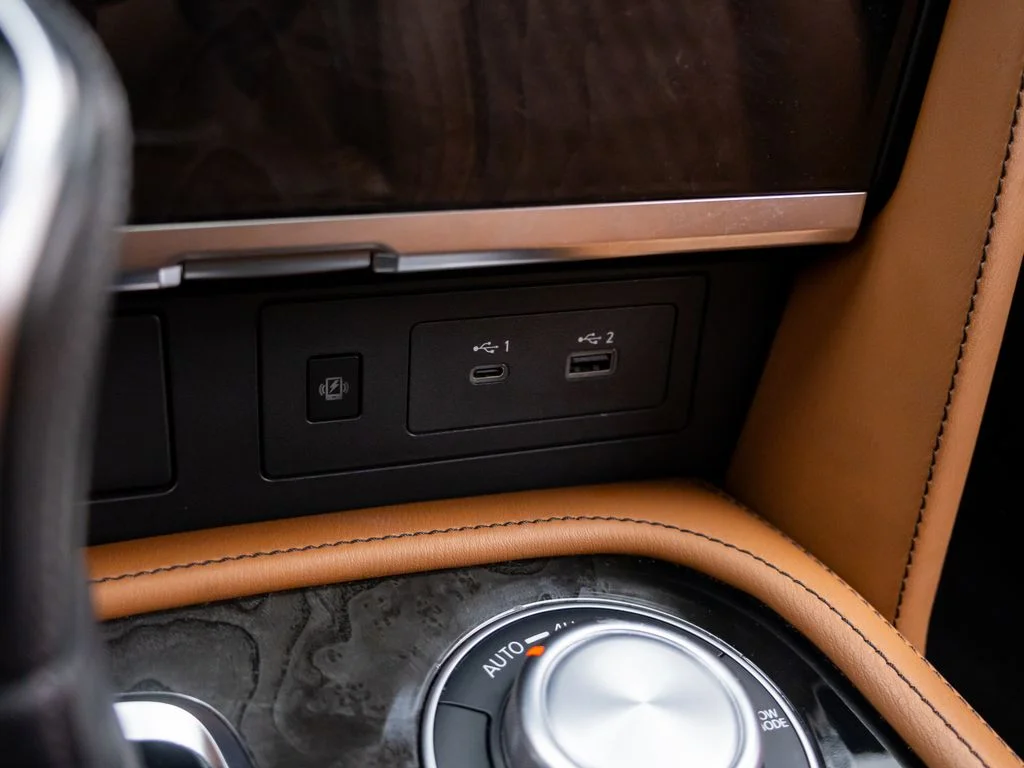Used 2022 Gray INFINITI Sensory image 28