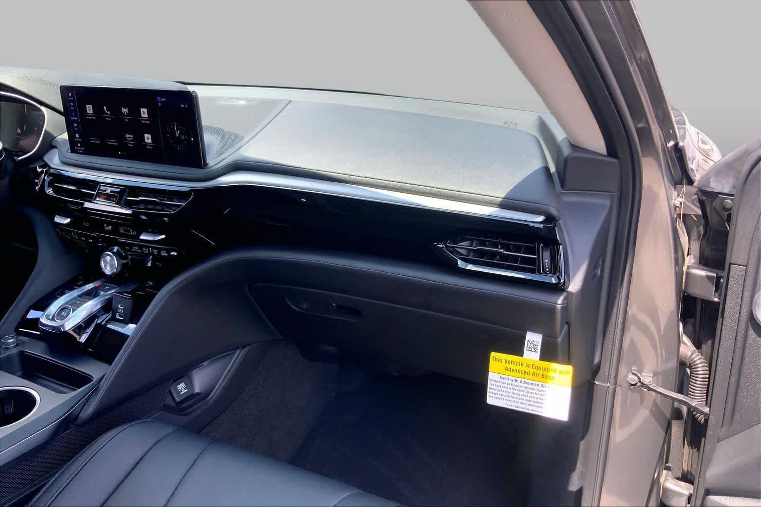 Used 2025 Liquid Carbon Metallic Acura  image 19