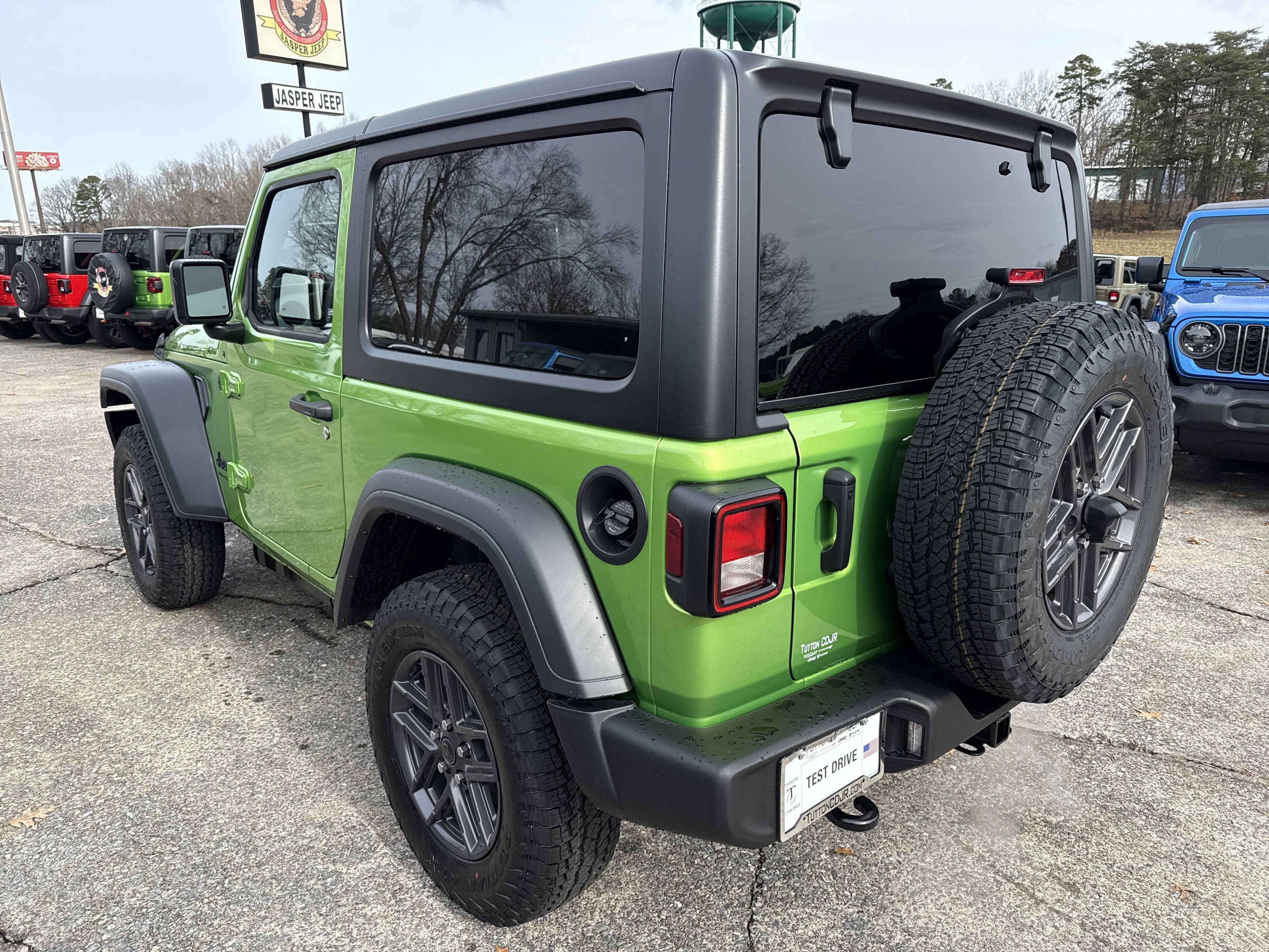 New 2026 Mojito Clearcoat Jeep Sport S image 5