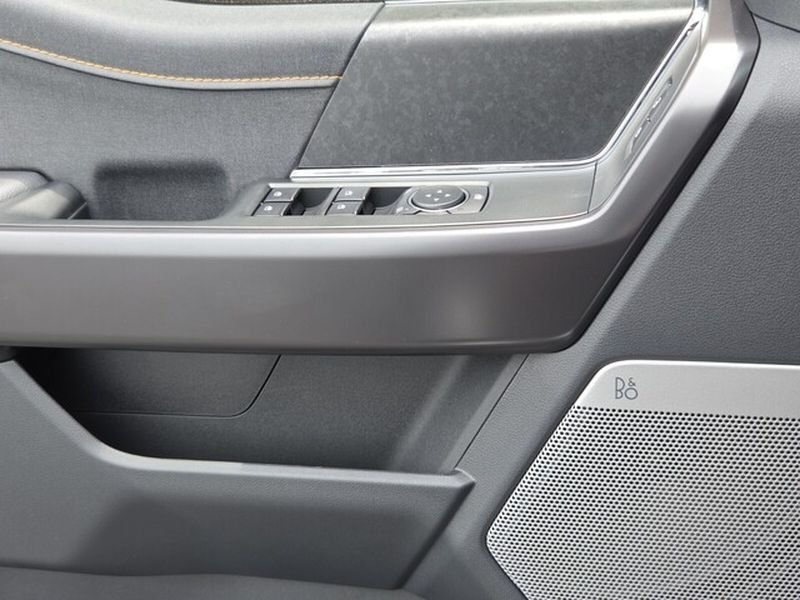 New 2026 Iconic Silver Metallic Ford XLT image 28
