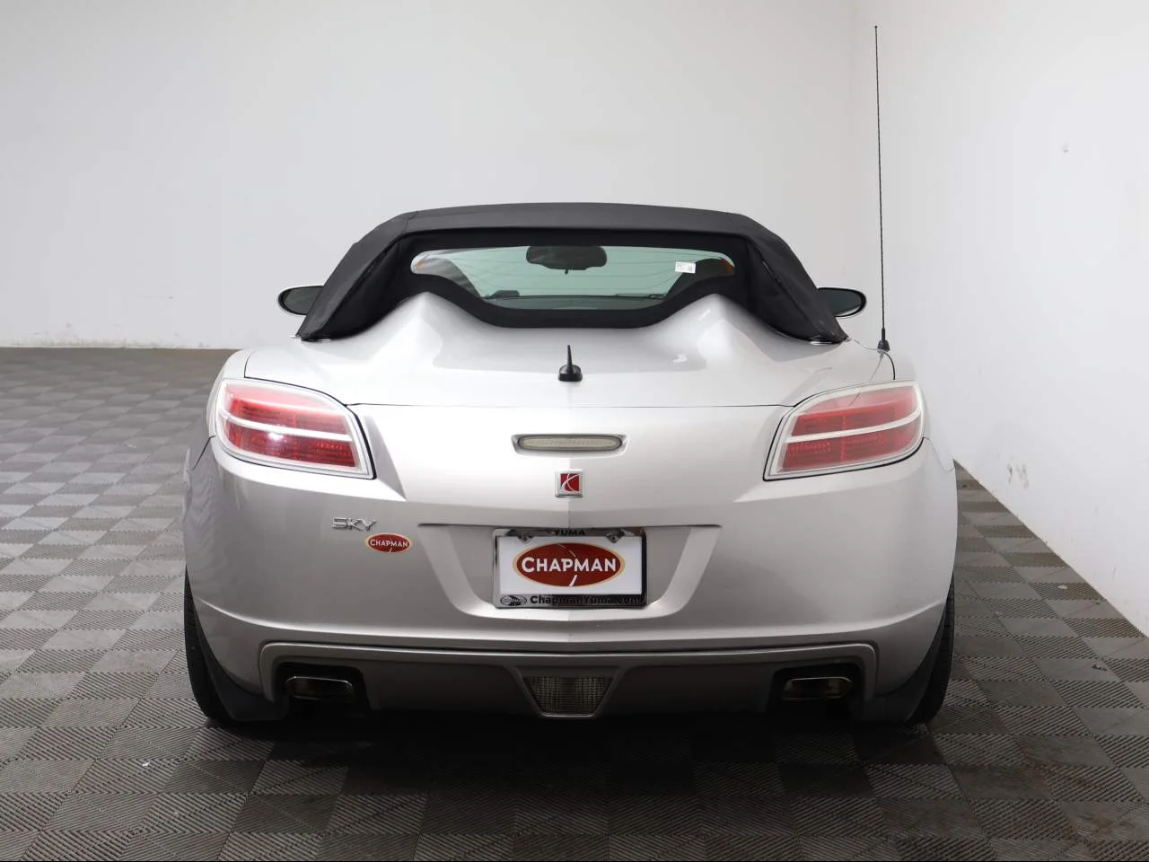 Used 2007 Silver Pearl Saturn  image 5