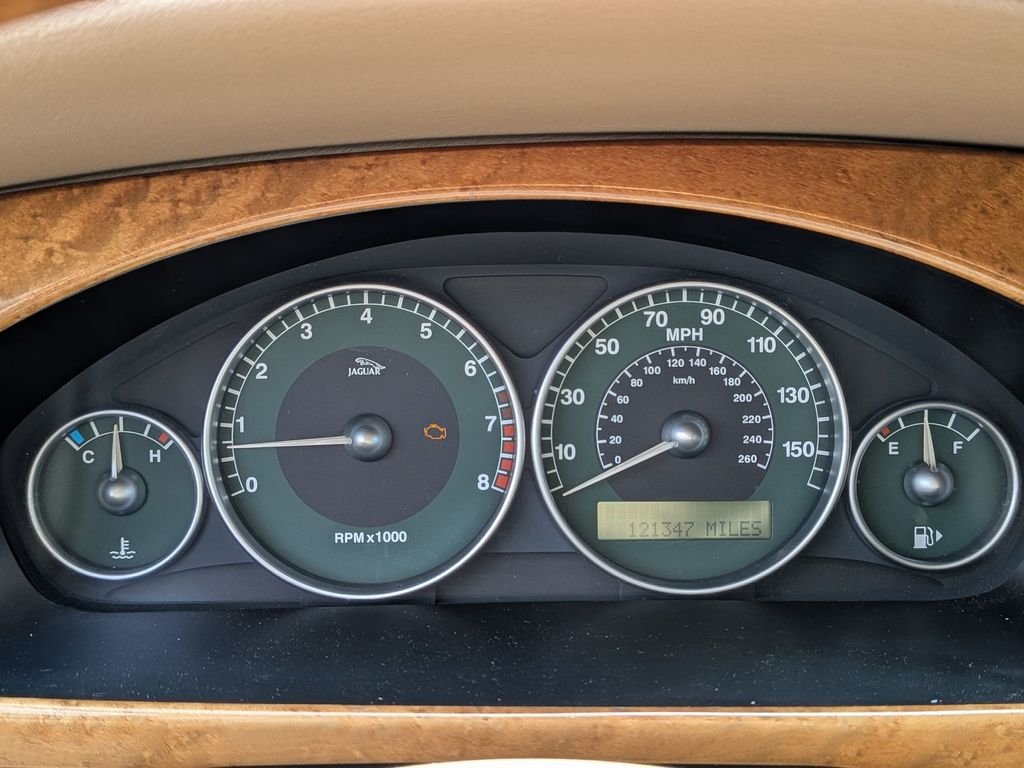 Used 2003 Gold Jaguar 3.0 image 18