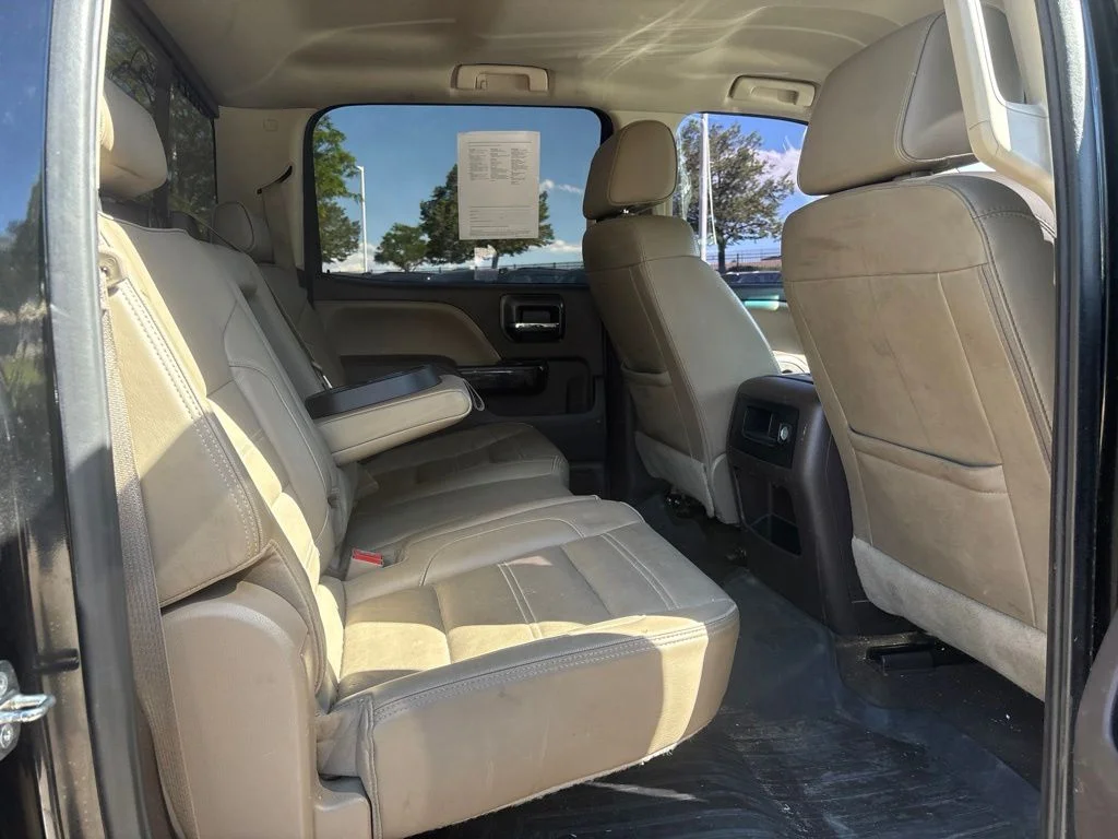 Used 2016 Onyx Black GMC Denali image 27