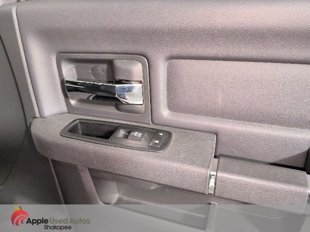 Used 2011 White Ram Sport image 36