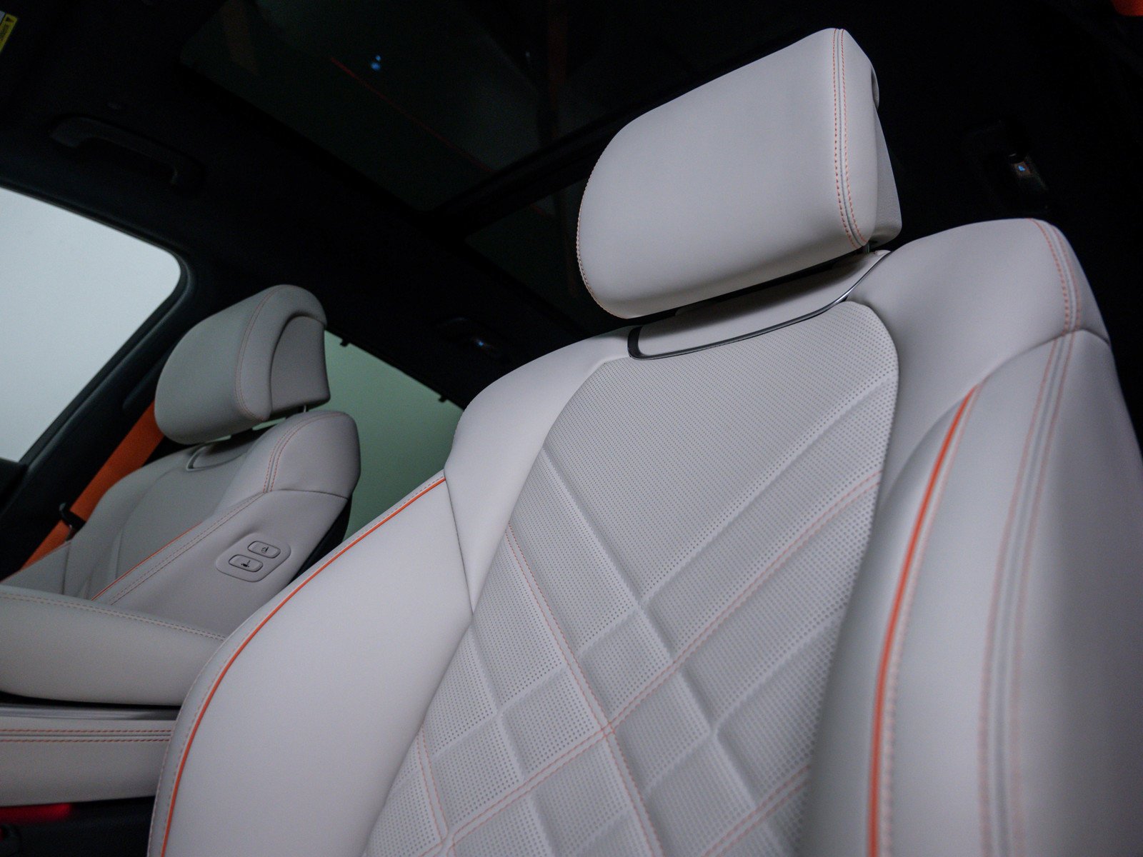 2026 GENESIS GV70 Sport Prestige - Photo 20