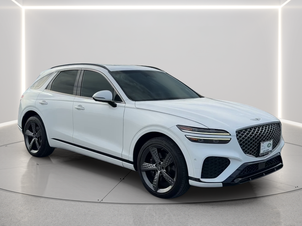 Used 2022 White Genesis 3.5T Sport image 3