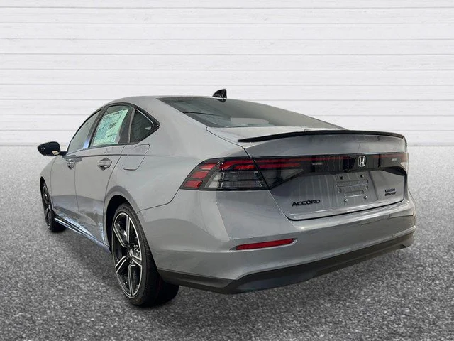 New 2026 Urban Gray Pearl Honda Sport image 4