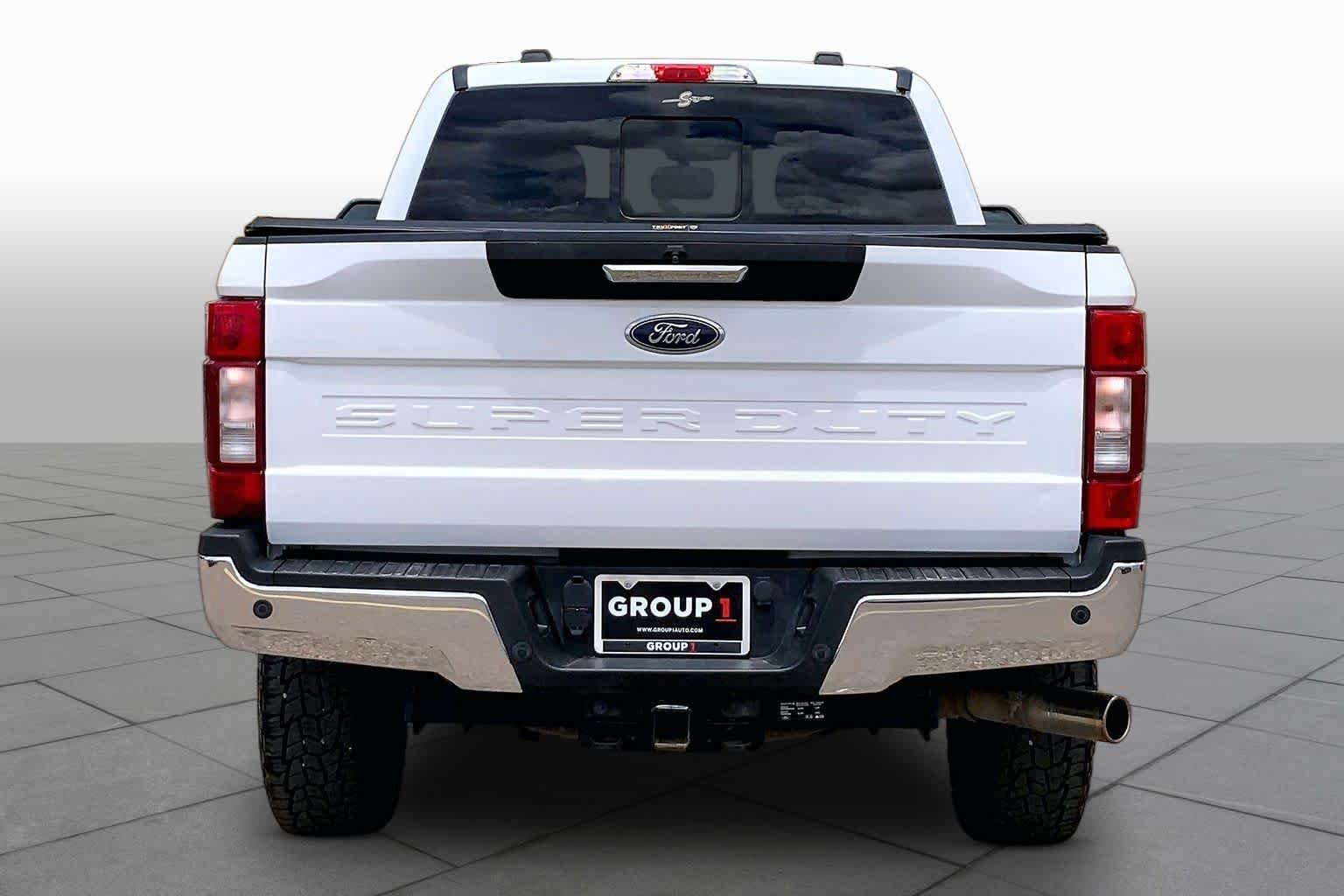 Certified Used 2021 Oxford White Ford XLT image 5