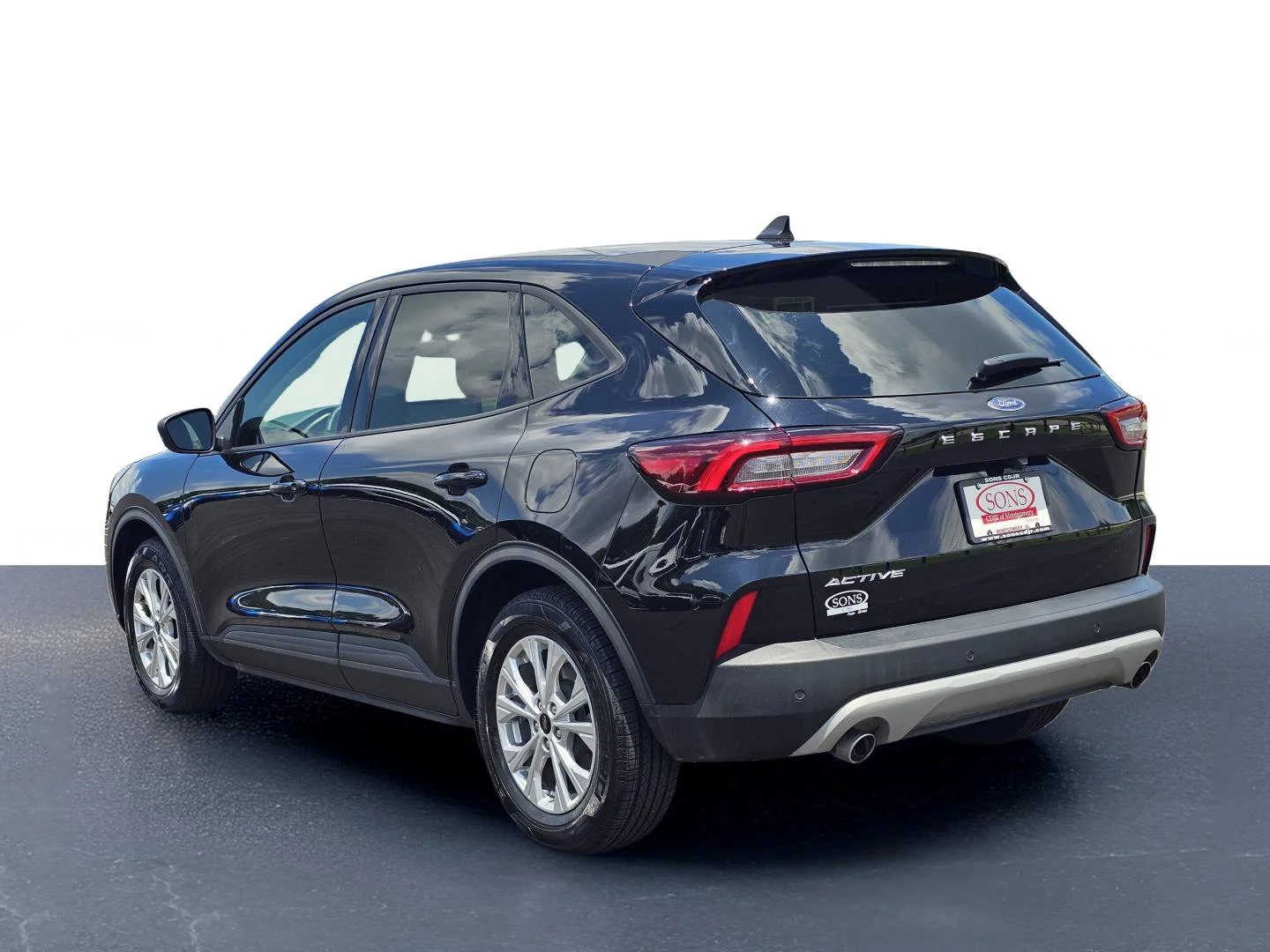 Used 2025 Agate Black Metallic Ford Active image 13