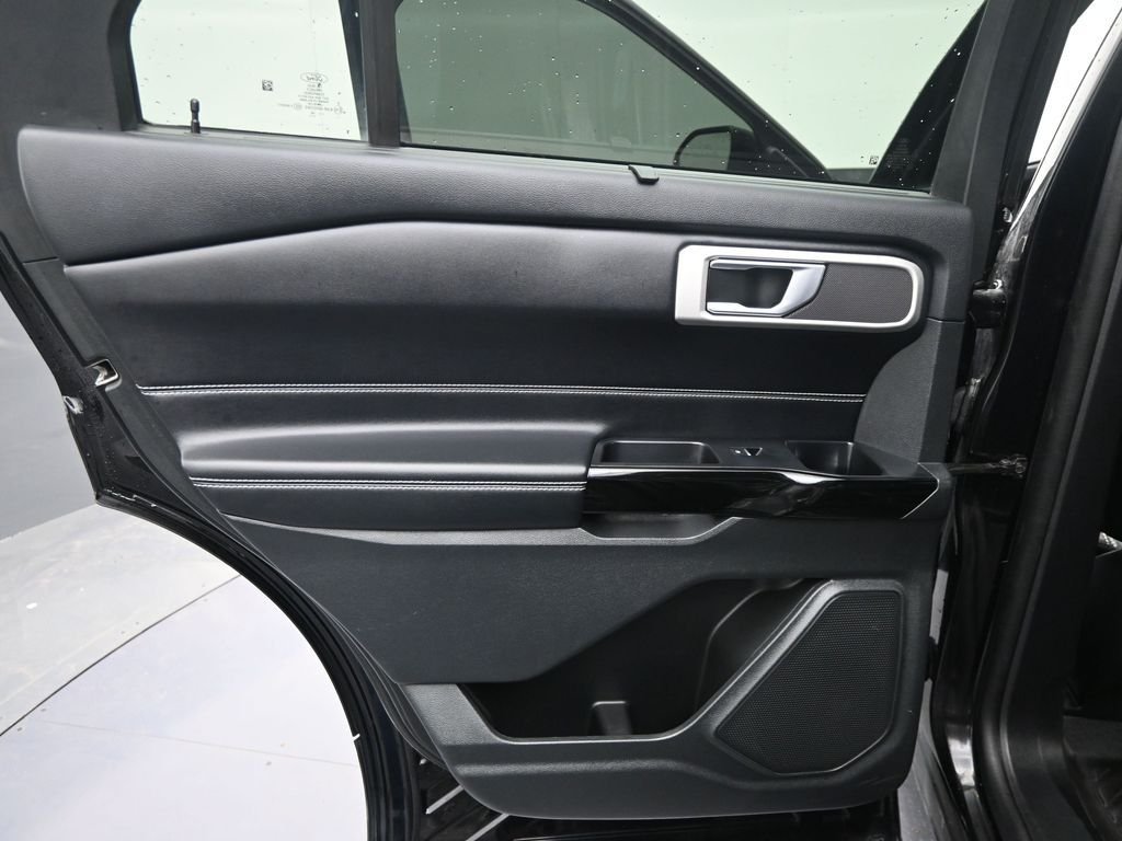 Used 2022 Black Ford ST image 28
