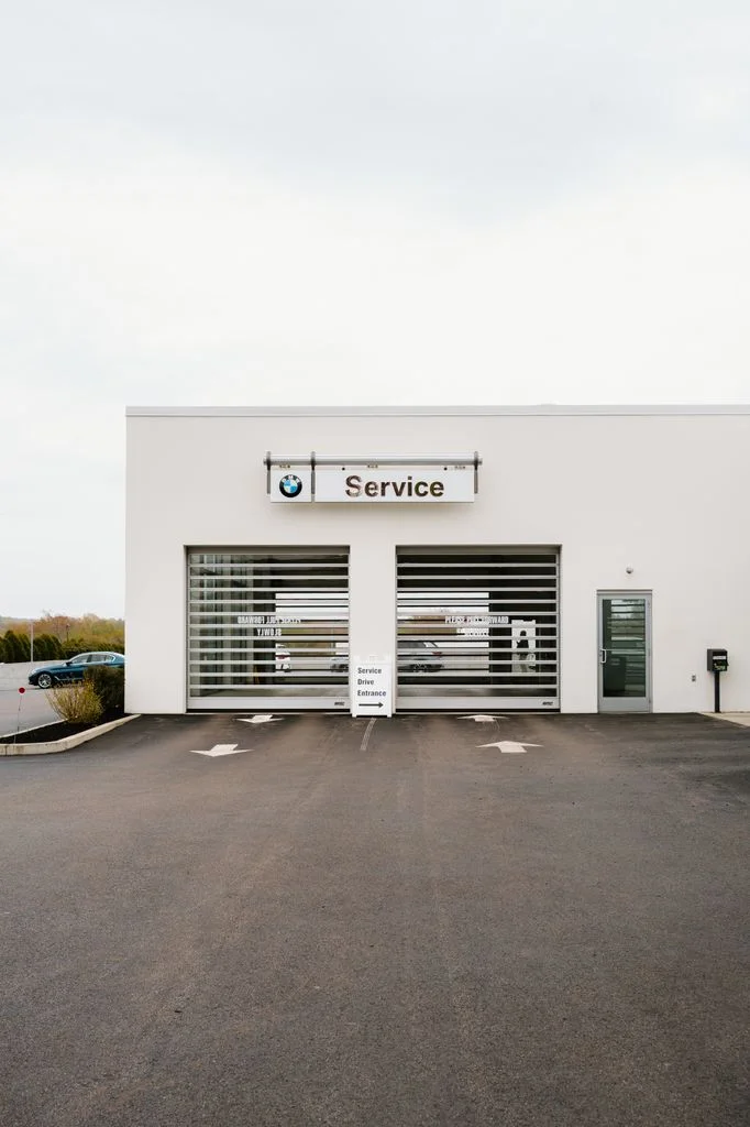 Used 2025 White BMW xDrive40i image 26