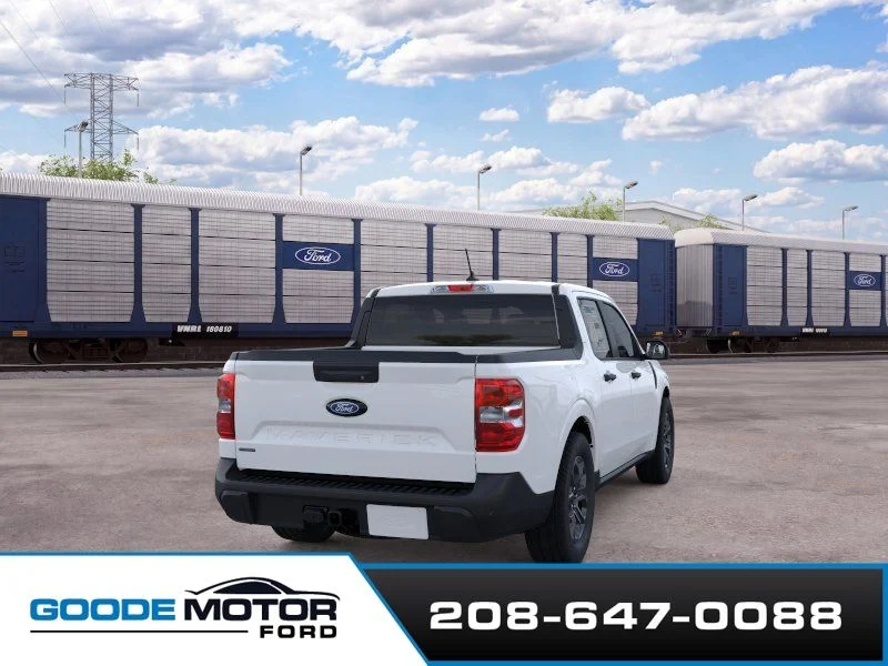 New 2026 Oxford White Ford XLT image 8