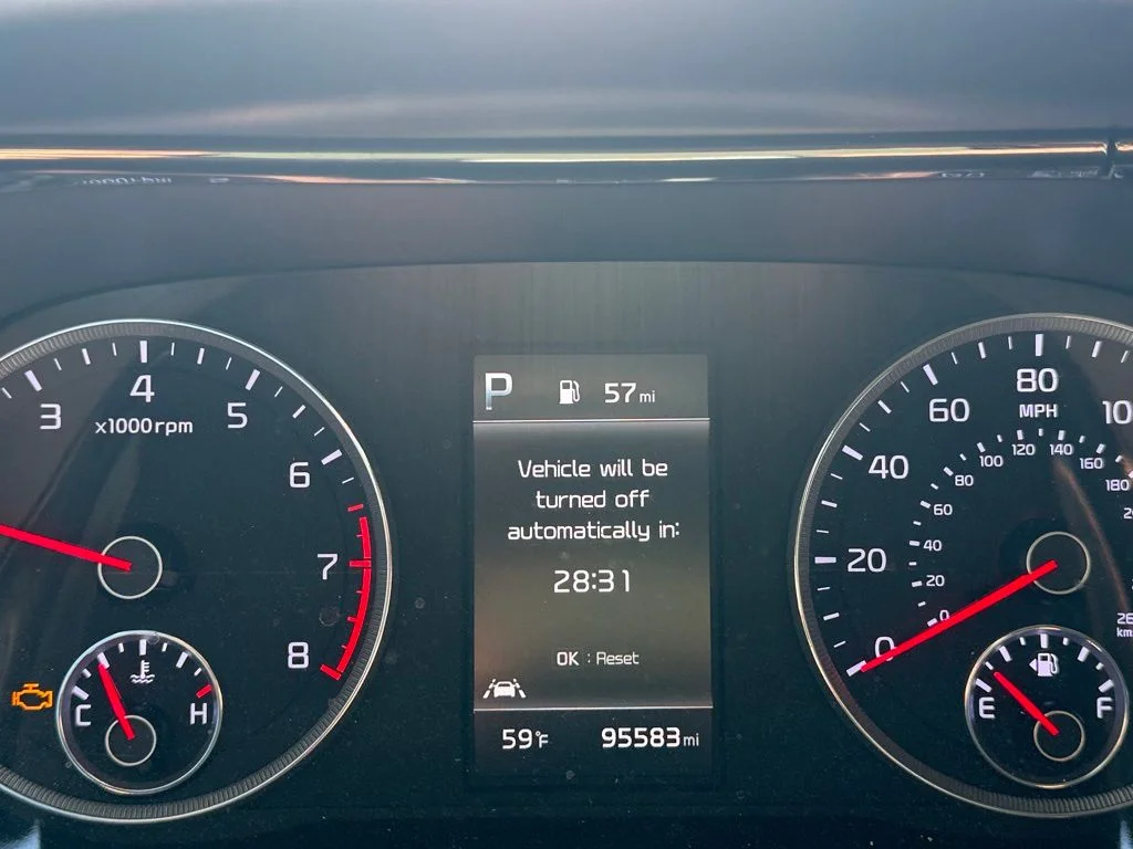 Used 2021 White Kia LXS image 16