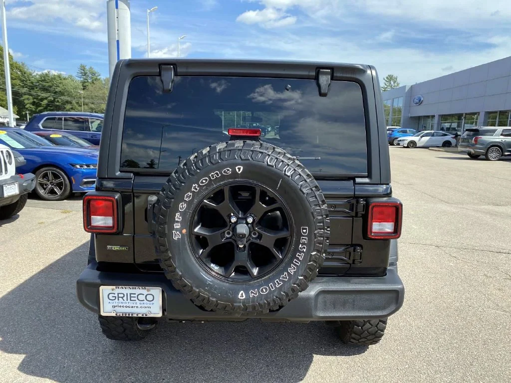 Used 2022 Black Clearcoat Jeep Unlimited Willys image 4