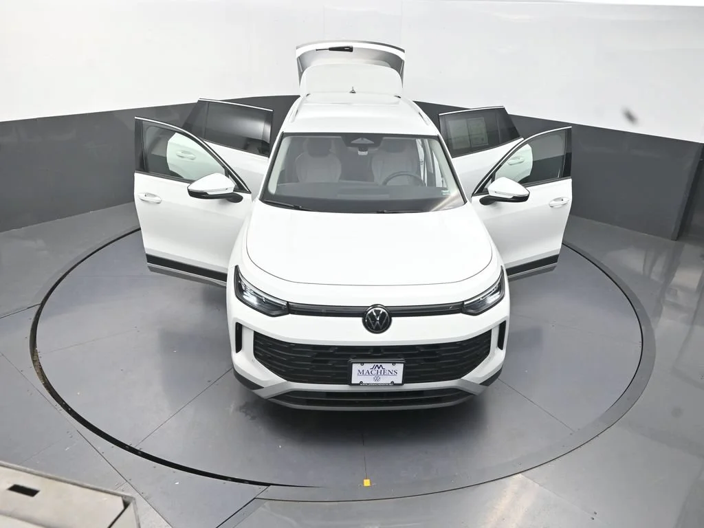 Used 2026 White Volkswagen S image 32