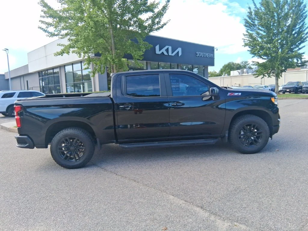 Used 2023 Black Chevrolet RST image 6