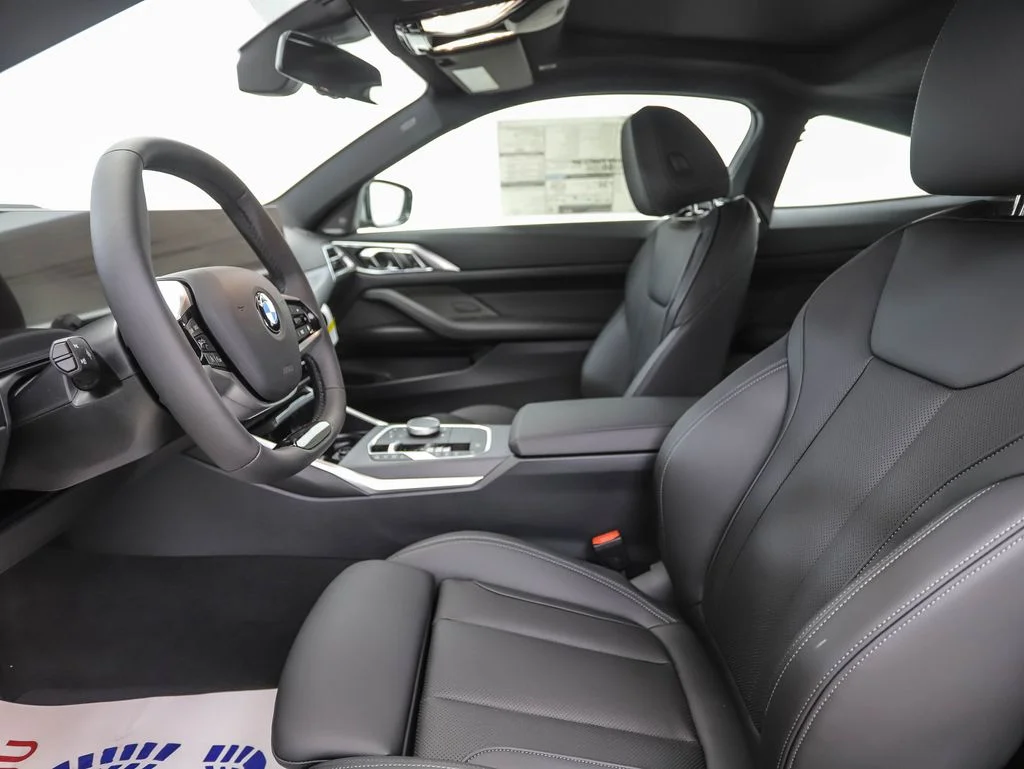 2026 BMW 4 Series 430i - Photo 11