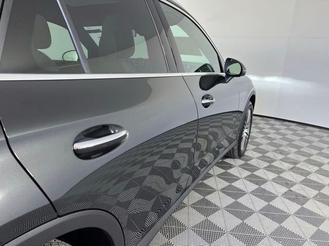 New 2026 Gray Mercedes-Benz GLC 300 image 9