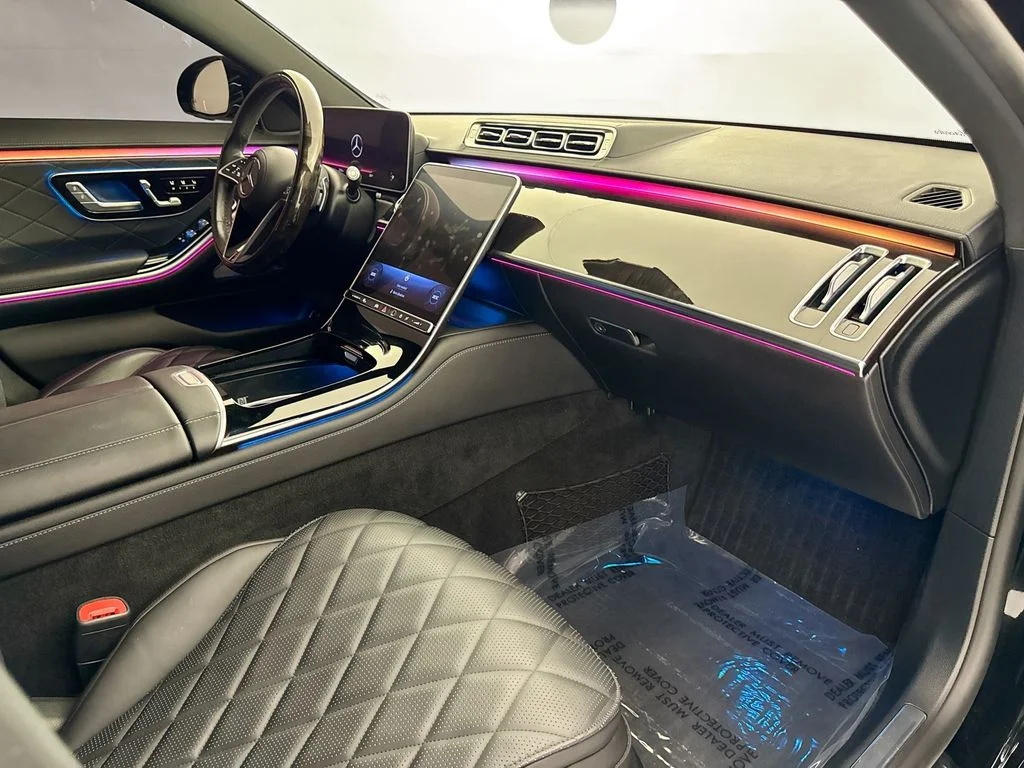 Used 2023 Black Mercedes-Benz S 580 image 30