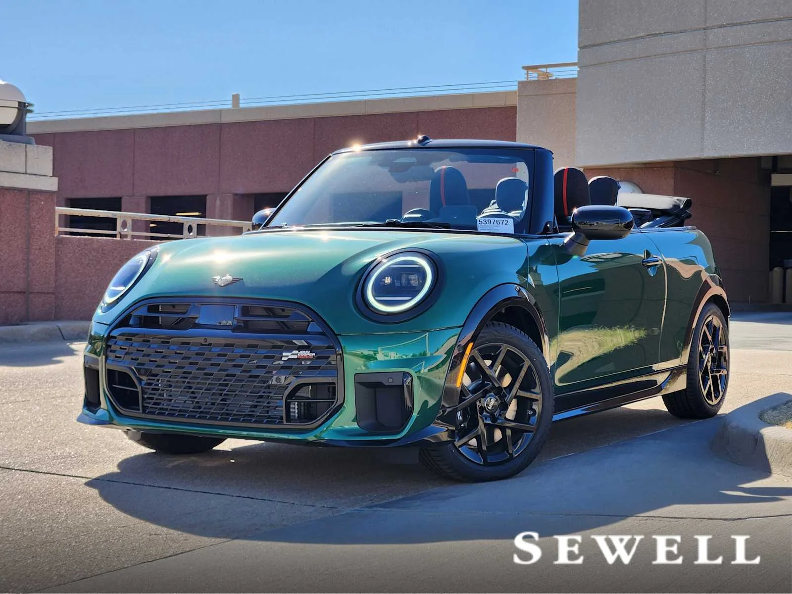 2026 MINI Convertible Cooper S's photo