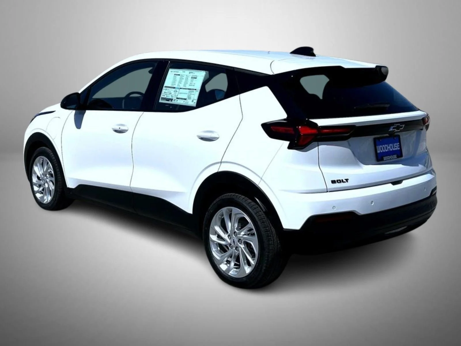 New 2027 Summit White Chevrolet LT image 7