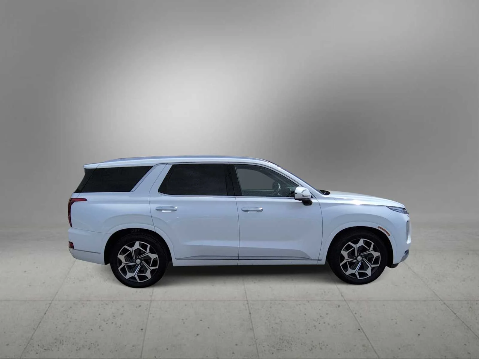 Used 2022 White Hyundai Calligraphy image 9