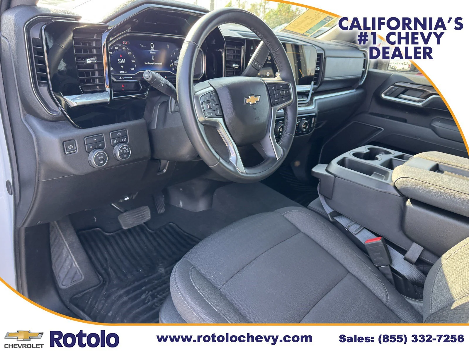 Used 2025 Summit White Chevrolet LT image 17